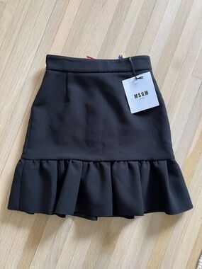 MSGM Black Ruffle-Hem Mini Skirt